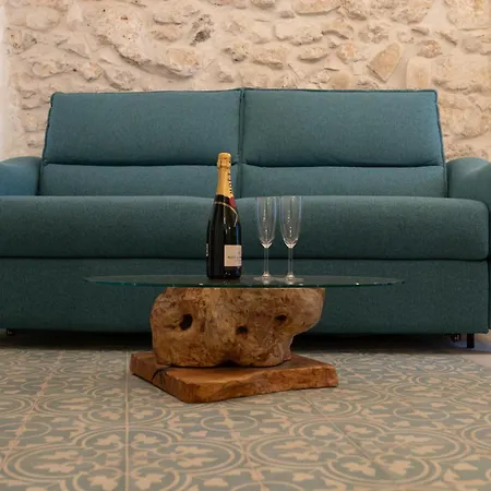 Holiday home Martucci & *