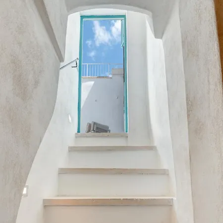 Martucci & Holiday home Ostuni